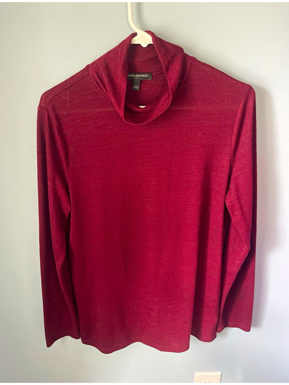 Banana Republic Women's Burgundy Knit Cowl Neck Pullover Sweater Long Sleeve L